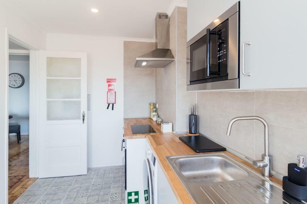 Ola Lisbon - Lapa With Panoramic View II Apartment Exterior photo